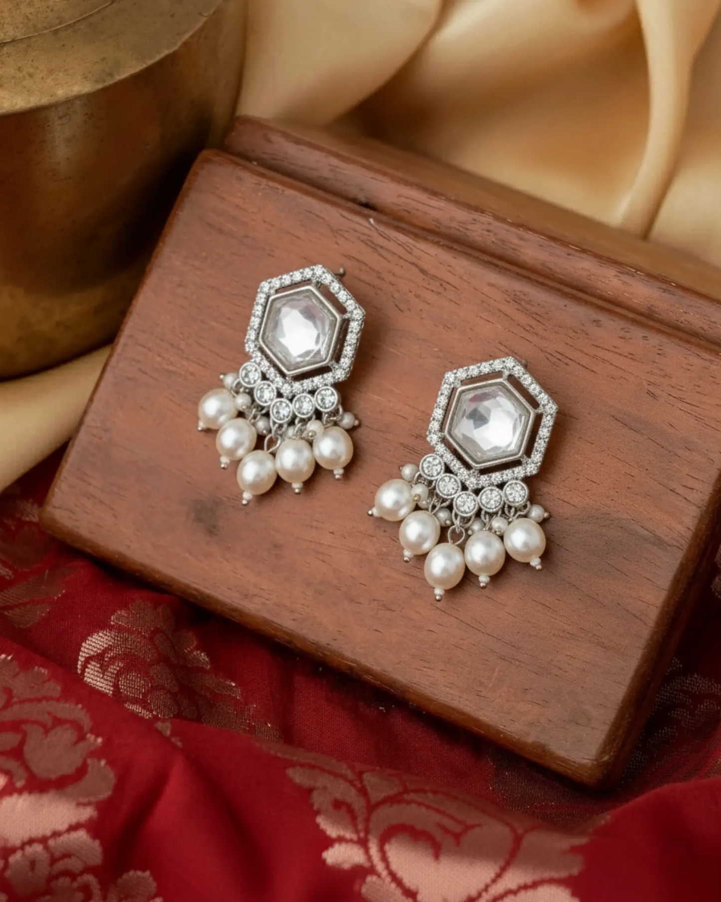 Kundan Studded White Pearl Drop Earrings Ratanrani