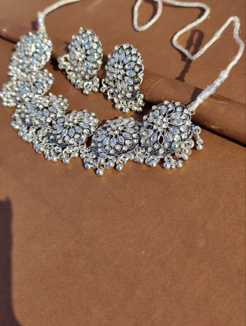 Shining Diva Floral Necklace