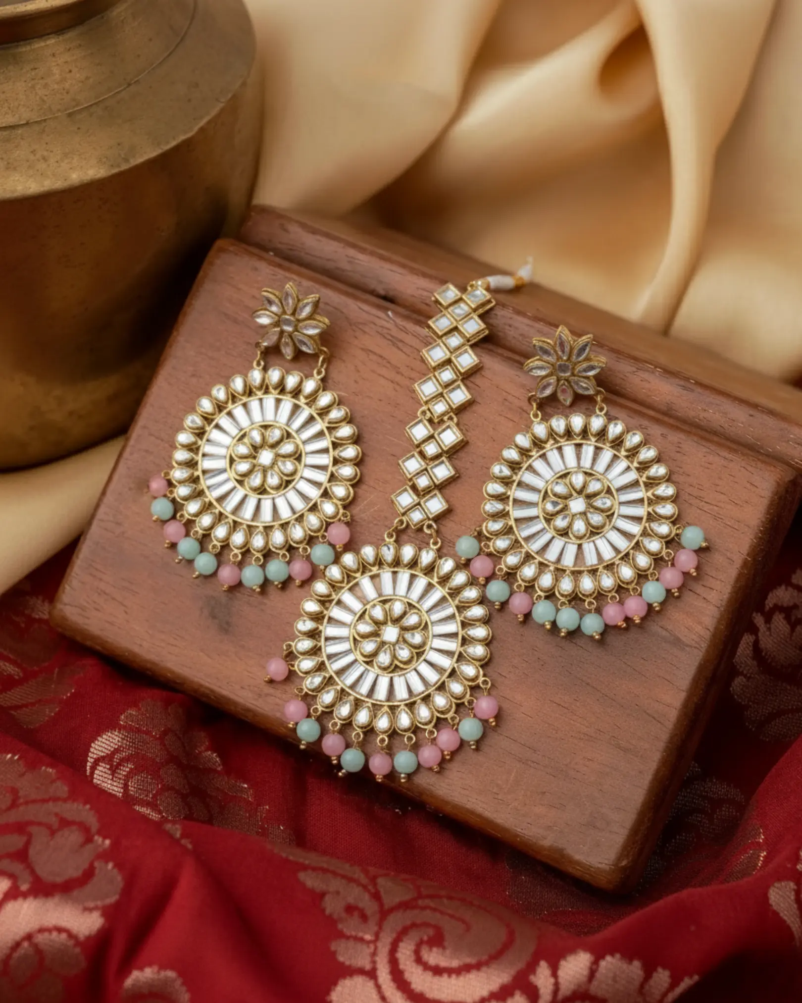 Gold Kundan Floral Circular Chandbali Earrings Ratanrani