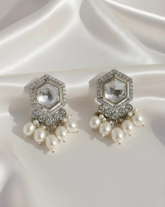 Kundan Studded White Pearl Drop Earrings Ratanrani